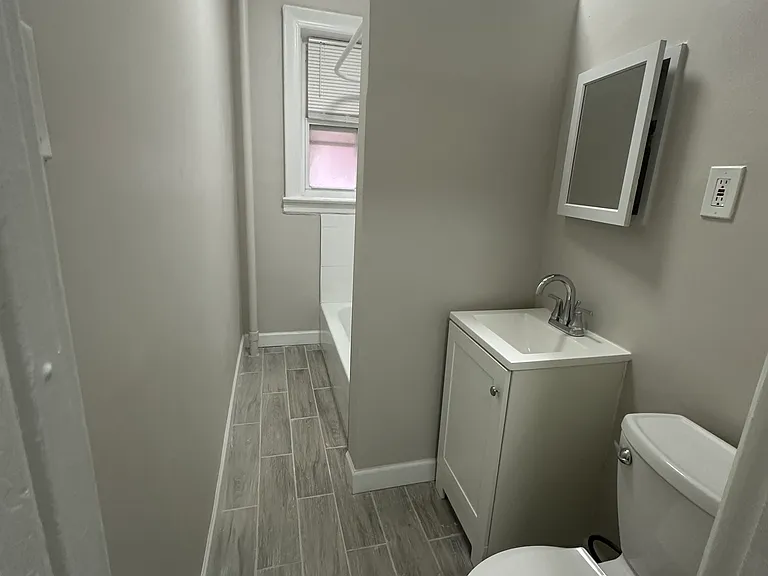 123-126 Corbin Ave #202 — Photo 1