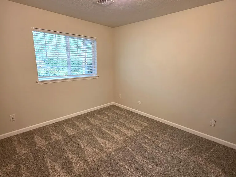 2940 Matt Dr — Photo 13