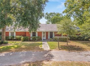 1205 S State St, Madisonville, TX 77864