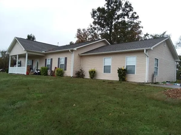 1126 Regina Dr, Bismarck, AR 71929