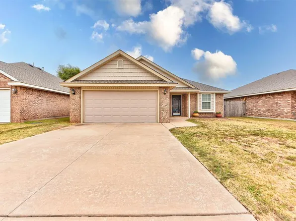 2302 Bradford Cir, Newcastle, OK 73065