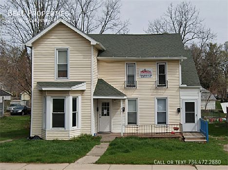 1st image of 214 W Corunna Ave Unit 3