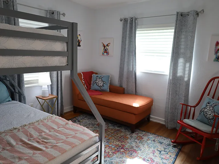 7716 Dartmouth Ave N — Photo 22