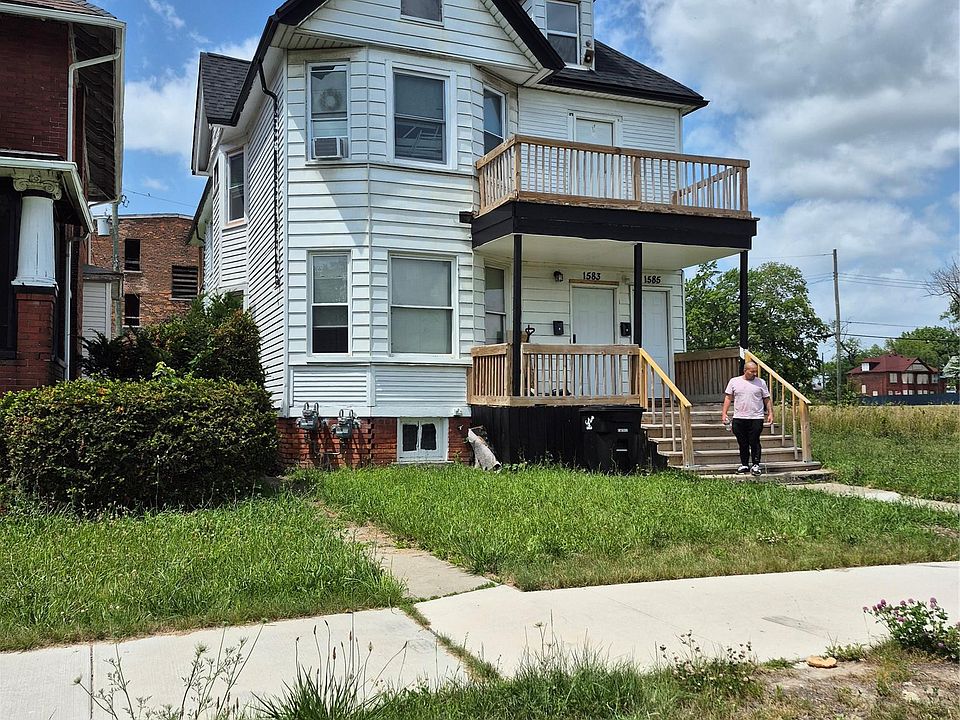 1st image of 1583 Hurlbut St