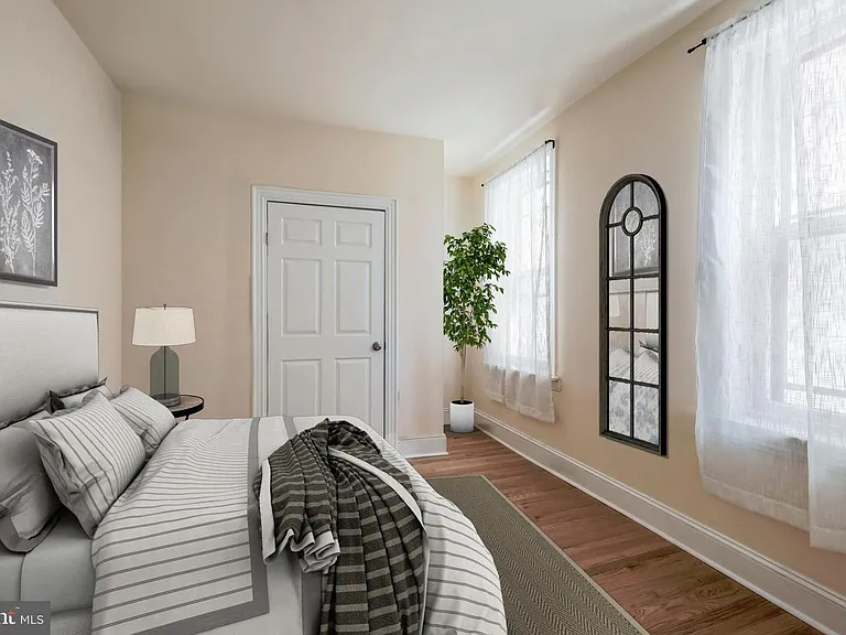 2212 Fairmount Ave #A — Photo 6