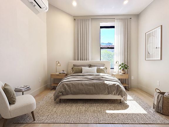 2nd image of 1381 Jefferson Ave #2B