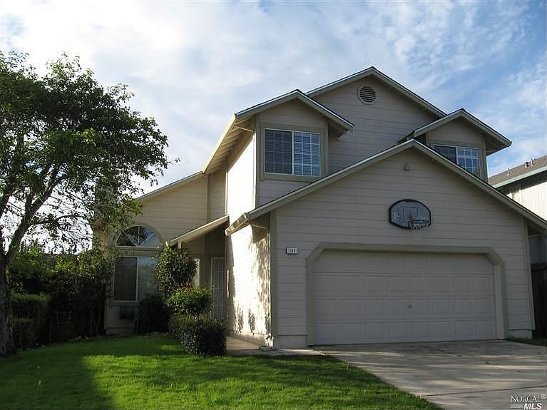 1st image of 101 Furber Ln