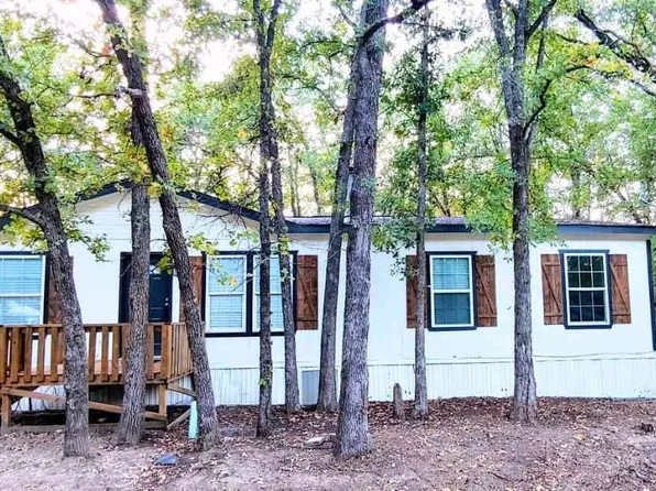 229 Navajo Trl, West Tawakoni, TX 75474