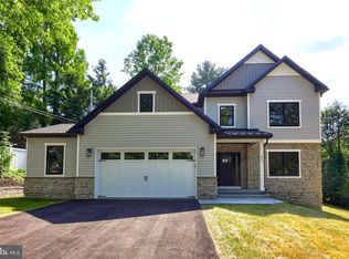 1051 Brandt Ave, Lemoyne, PA