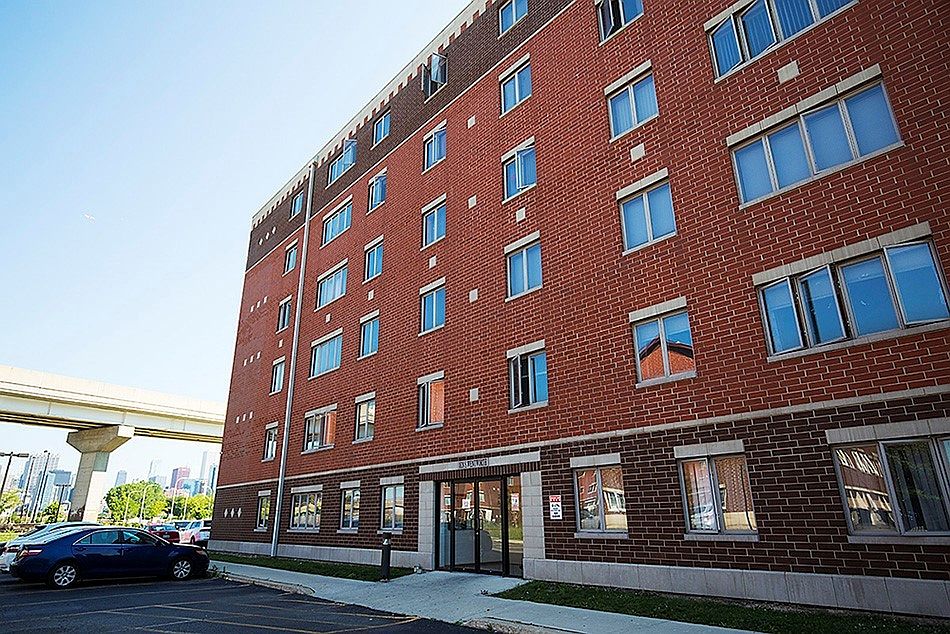 1st image of 1828 S Wentworth Ave APT 4B