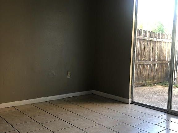 3rd image of 11644 W Sherwood Meadow Ave