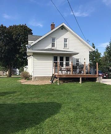 5th image of 204 1st Ave E