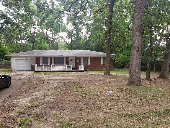 3rd image of 1217 Tom Temple Dr