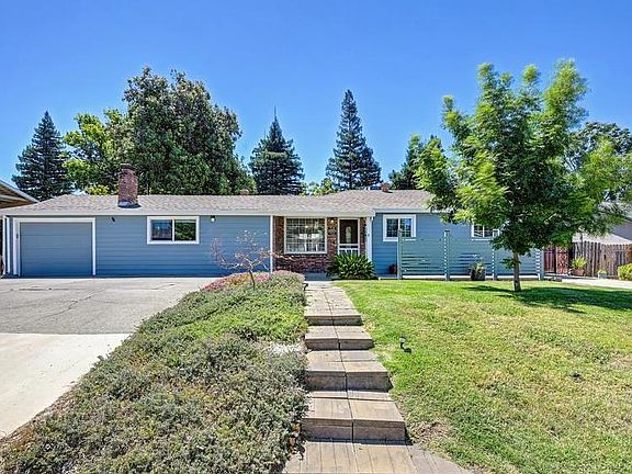 2nd image of 7210 Zelinda Dr