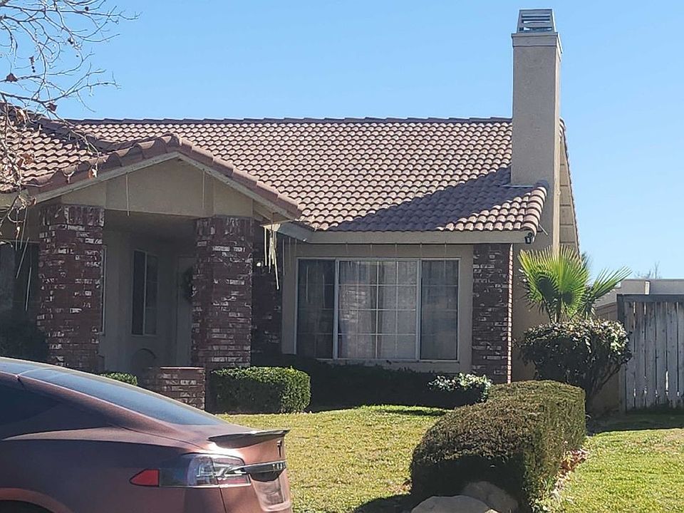 2nd image of 12609 Sunbird Ln