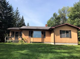 6907 Scenic Dr, Sault Sainte Marie, MI 49783