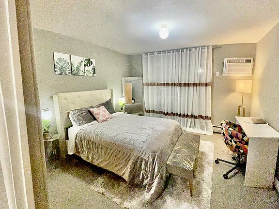 5th image of 2800 Hamline Ave N APT 146