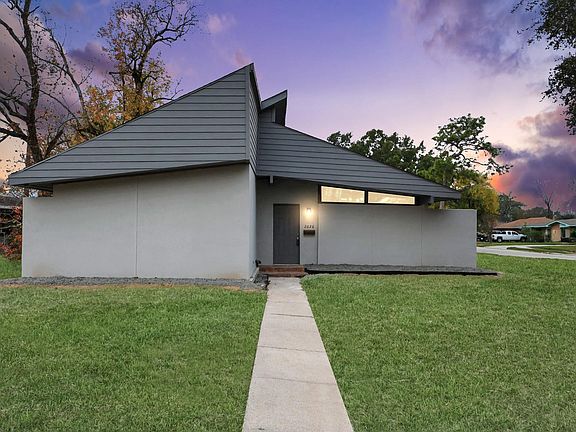 4th image of 2626 Knotty Oaks Trl