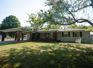 788 W Crestwood Dr, Monett, MO 65708