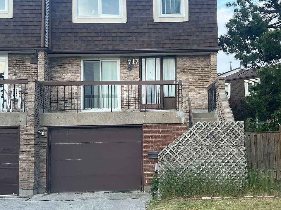 2nd image of 17 Sandhurst Cir