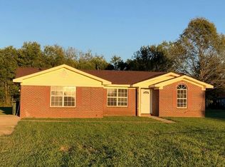 5450 Fox Chase Rd, Brooksville, MS 39739
