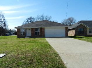 1524 Russell Rd, Shreveport, LA 71107