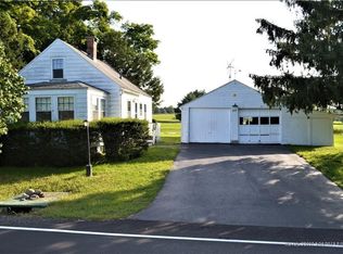 885 Limerick Rd, Arundel, ME 04046