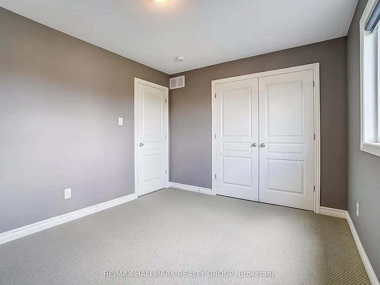 1110 Beckett Cres — Photo 22