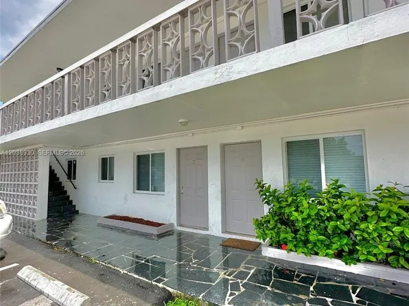 10 NW 77th St #2, Miami, FL 33150