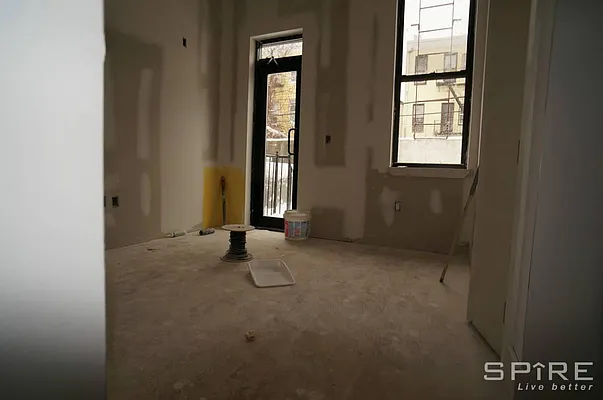 Rented by Spire Group | media 22