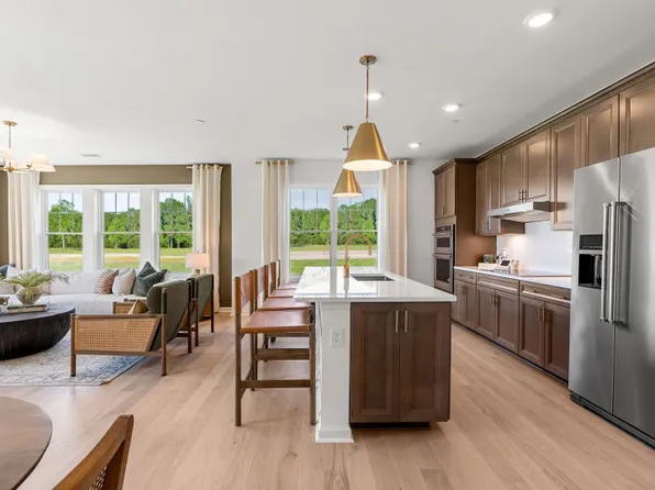 Ivywood Plan, 399 Neponset