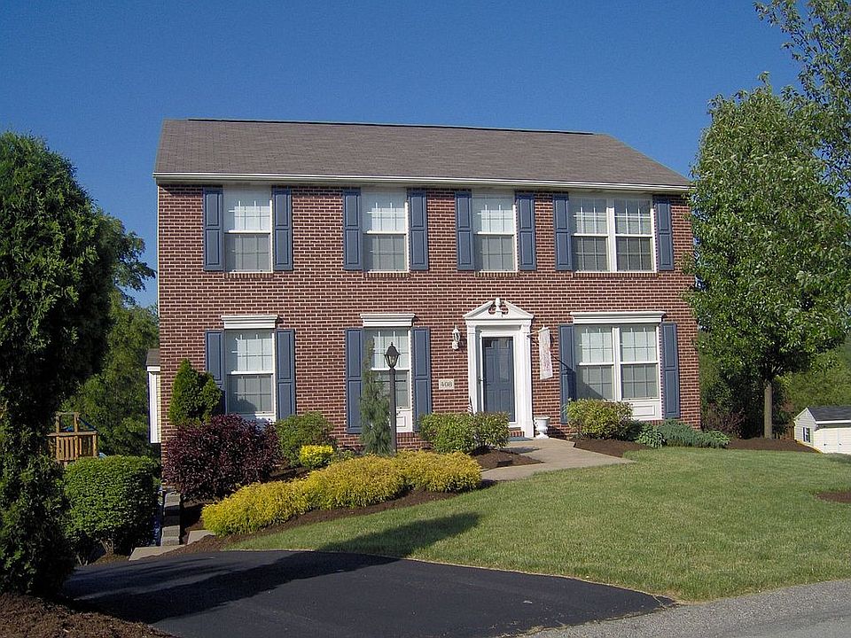 2nd image of 408 Pine Ridge Dr