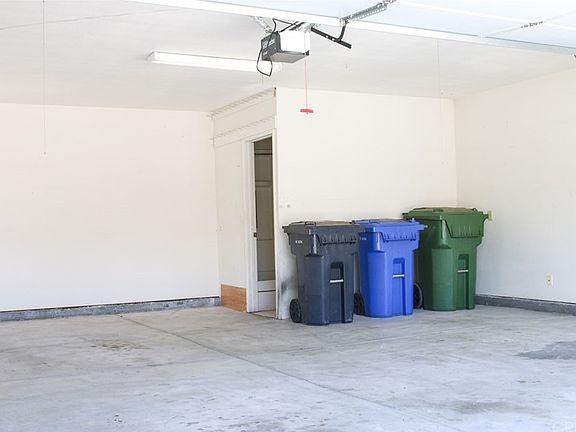 5th image of 14410 Avenida Colonia