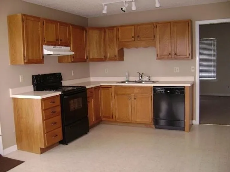 2506 Splinter Ct — Photo 3