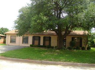 4166 Brook Hollow Dr, Abilene, TX 79605