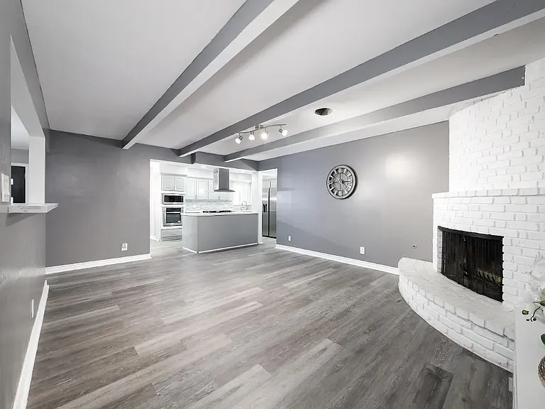 3531 Country Club Dr — Photo 11