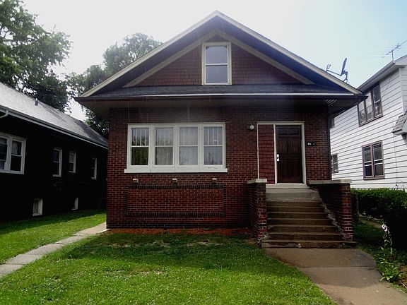 2nd image of 104 N 14th Ave