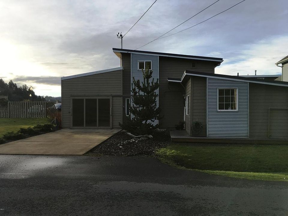 1st image of 864 SW 50th St