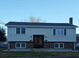 625 Cottage St, Pawtucket, RI 02861