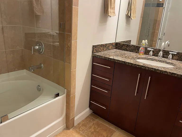 201 N Elm St #608 — Photo 9