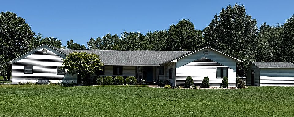 Main photo