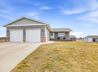630 Driftwood Ave, Watkins, MN 55389