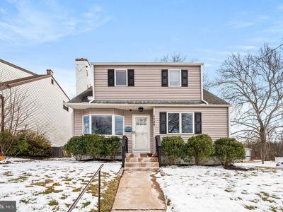 1129 Hall Ave, Abington, PA, 19001