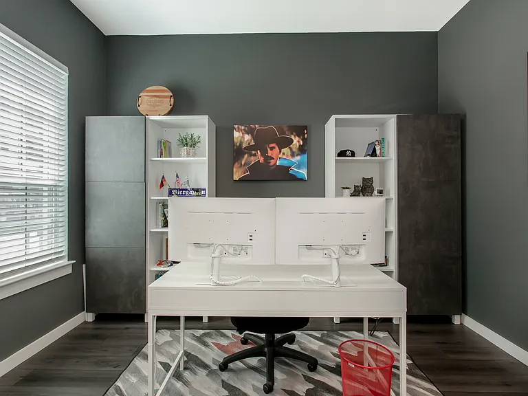 7667 Tiffany Dr — Photo 5