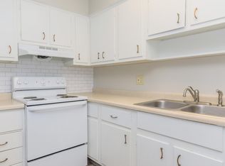 5976 Radnor Rd #2, Indianapolis, IN 46226