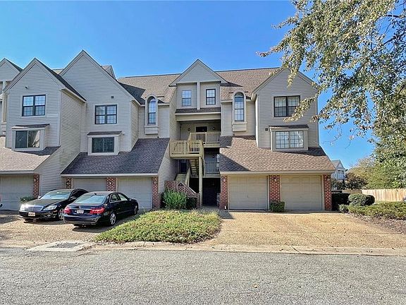 2nd image of 744 Rock Crest Ct APT 103
