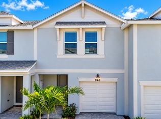 646 Salisbury Cir, Fort Pierce, FL 34982
