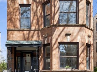 1920 W Addison St, Chicago, IL 60613