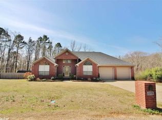 1275 Tijeras Rd, Benton, AR 72019