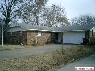 412 N Cherokee Ave, Claremore, OK 74017